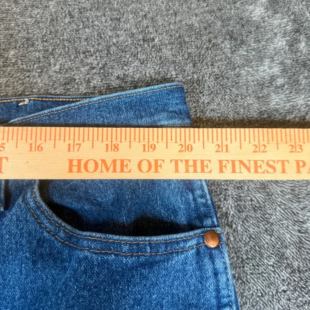 Wrangler Five Star Premium Denim Mens 42x32 Regular Fit Straight Leg Blue Jeans